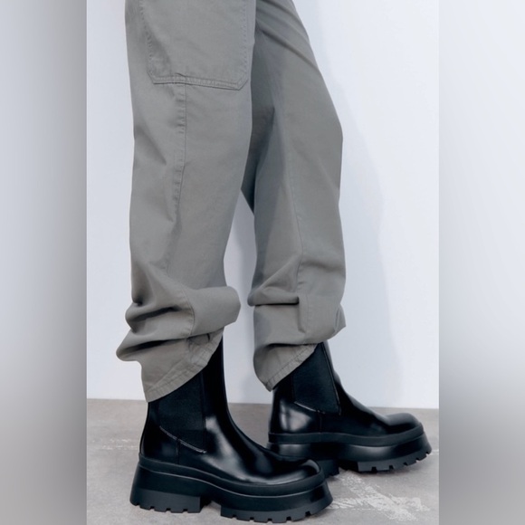 Zara Treaded Chelsea Black Boots Size 41 - Picture 1 of 15